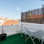 Terrace In Historical Neighborhood With View * Lizbona