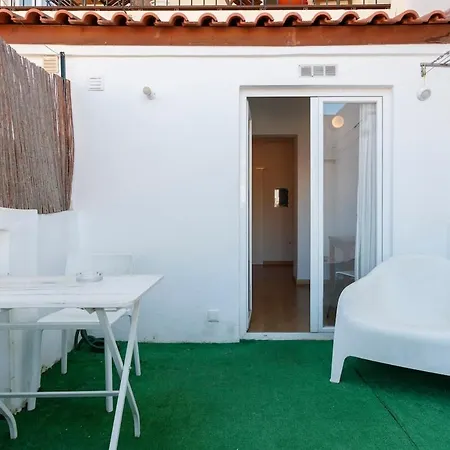 Terrace In Historical Neighborhood With View Appartamento