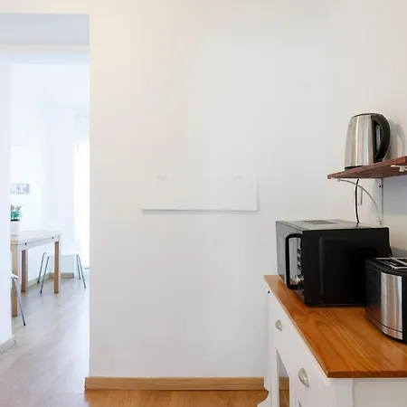 Terrace In Historical Neighborhood With View * Lisbona