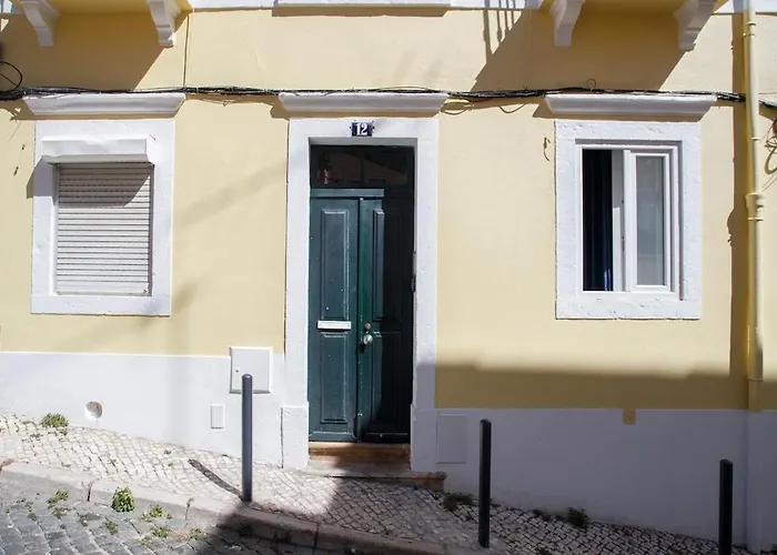 Διαμέρισμα Terrace In Historical Neighborhood With View Lisboa