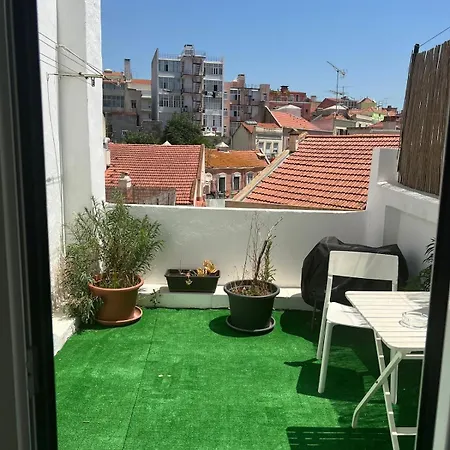 Appartement Terrace In Historical Neighborhood With View Lisboa