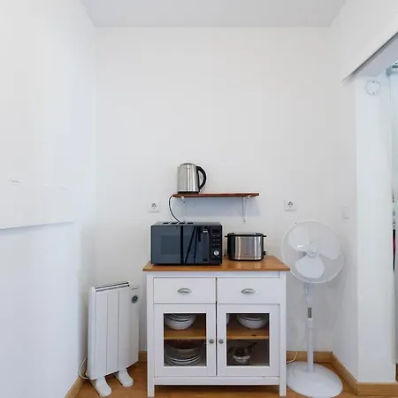 Terrace In Historical Neighborhood With View Апартаменты